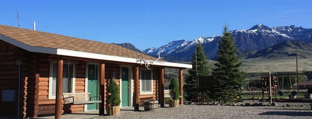 Green Creek Inn And Rv Park วาพิทิ ภายนอก รูปภาพ